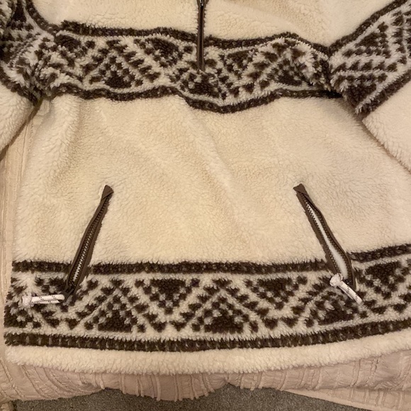 Faherty Yellowtail X Sherpa - Picture 7 of 7